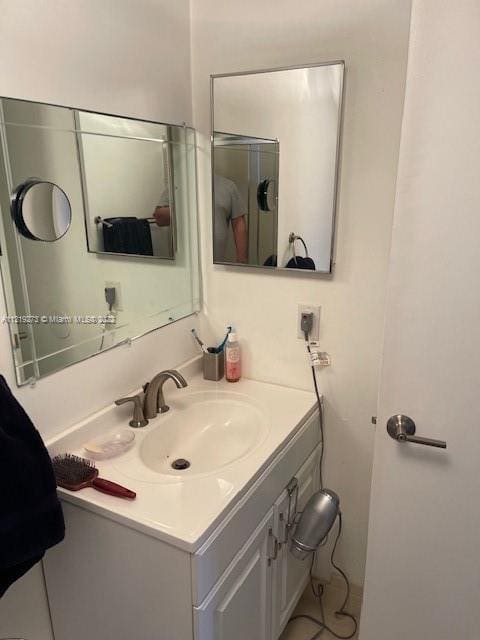 Building Photo - 9480 Boca Cove Cir