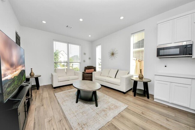 Building Photo - 4507 Starling Hvn Ln
