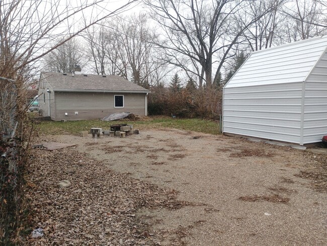 Building Photo - 1118 Parker Ave