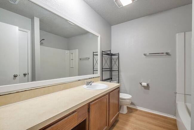 Building Photo - Kick it in Keller in this 2 story Townhome!