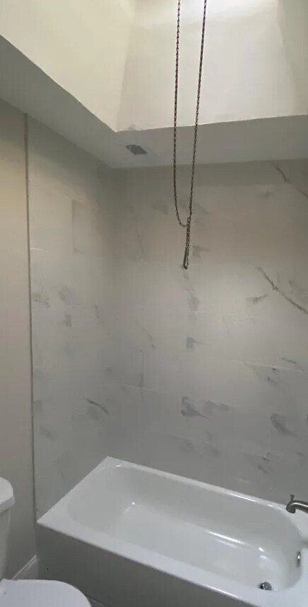 Building Photo - 2507 S Dewey St