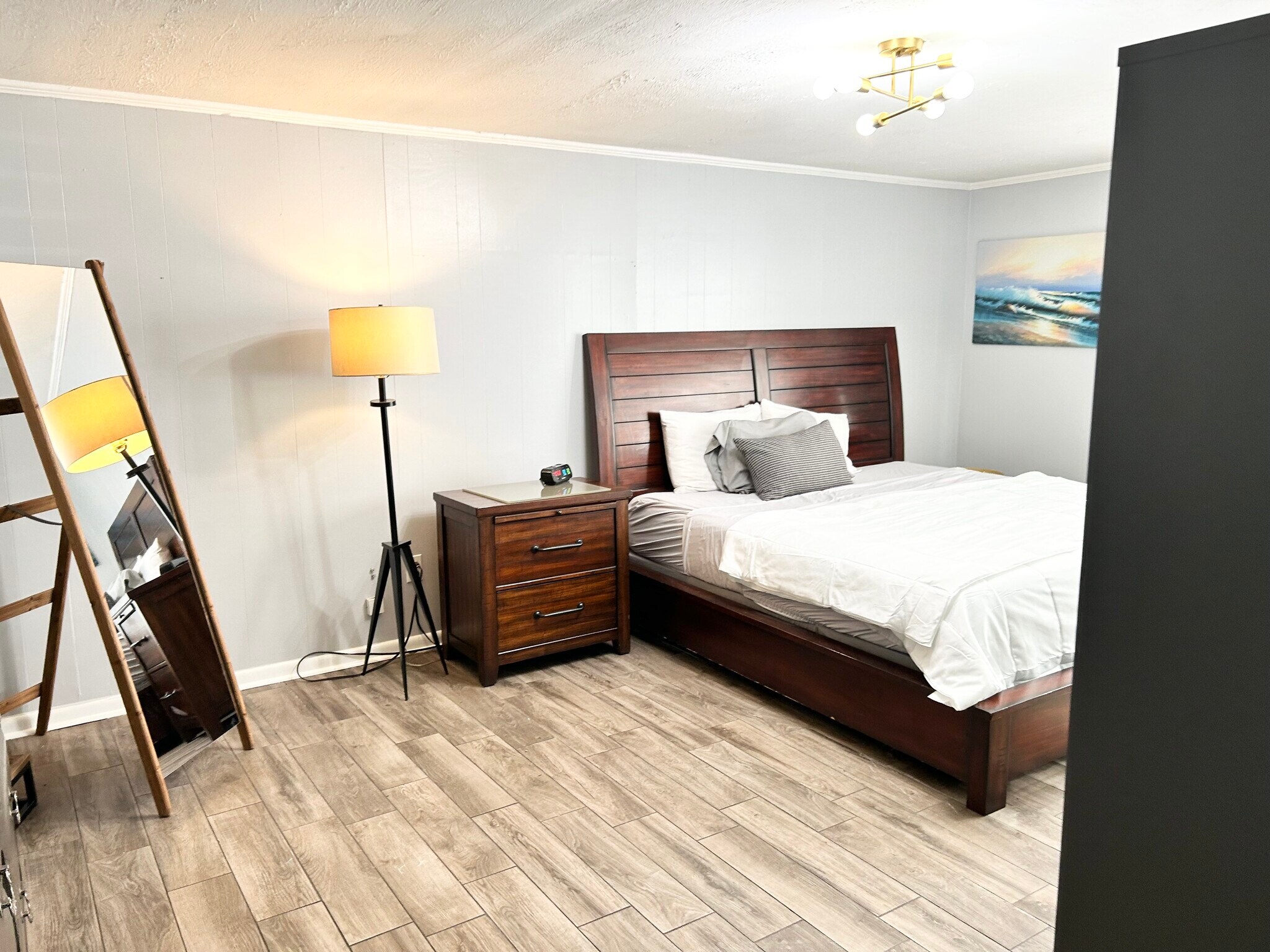 Building Photo - 2320 Vista Ave