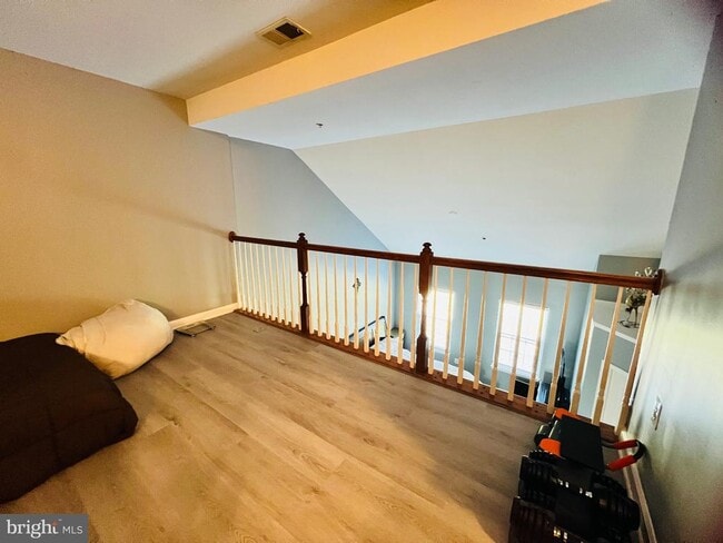 Building Photo - 2422 Baileys Pond Rd