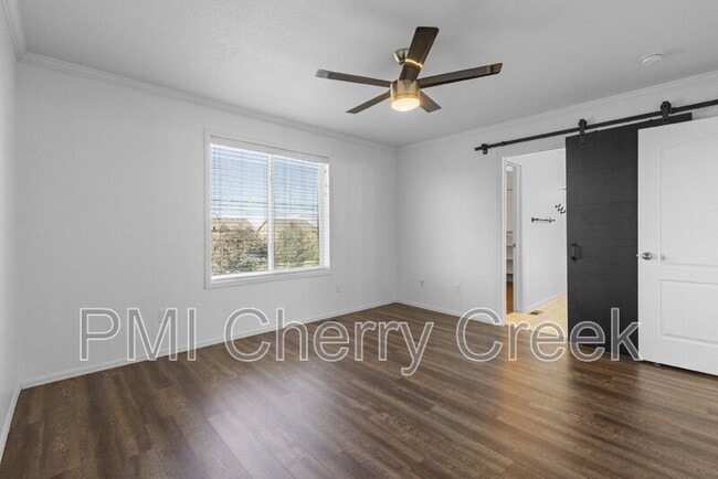 Building Photo - 267 N Millbrook St