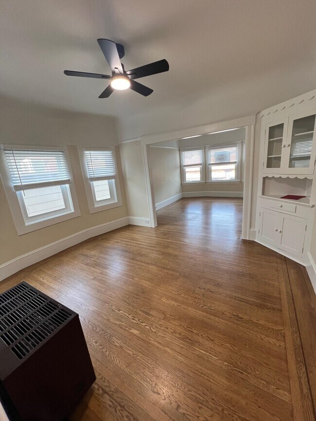 Building Photo - 9 Monte Vista Ave