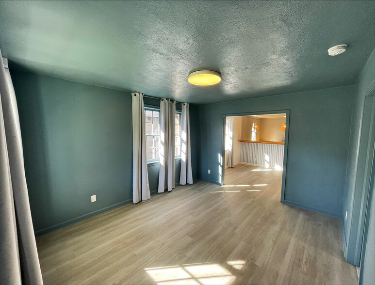 Living Room - 822 W 47th St