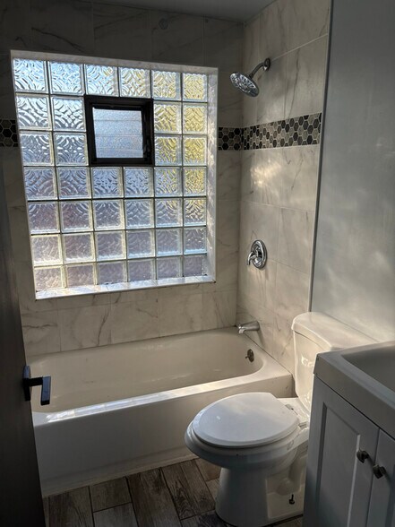 Building Photo - 13701 S Atlantic Ave