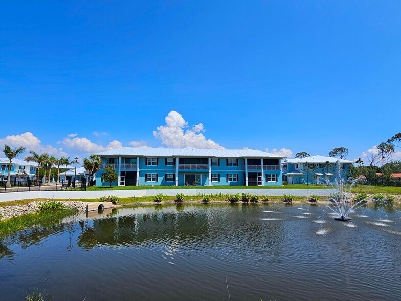 Building Photo - 26330 Coco Cay Cir