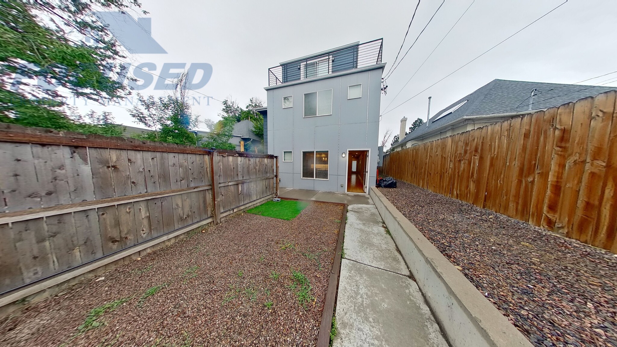 Building Photo - 1336 Osceola St