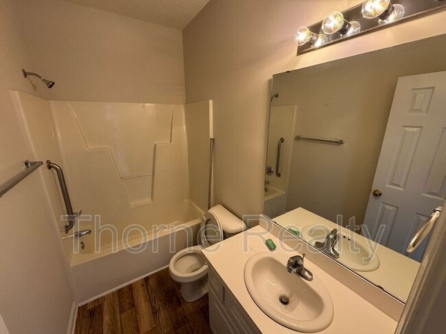 Building Photo - 1141 Deerchase Dr