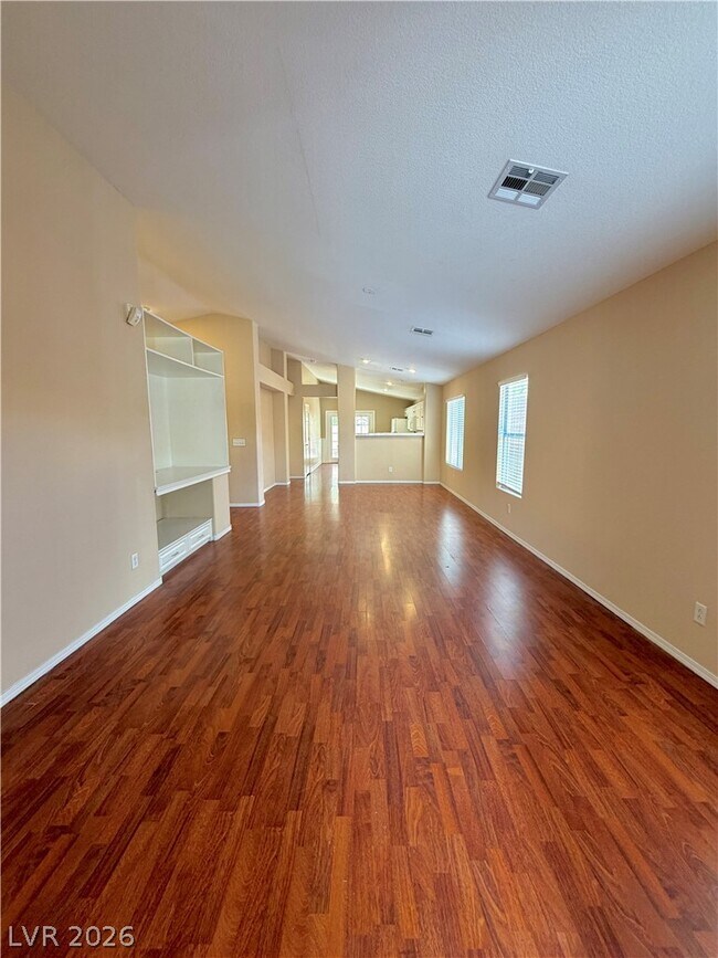 Building Photo - 1420 Dream Bridge Dr