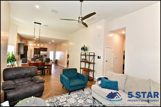 Building Photo - 4 bedroom in El Paso TX 79938