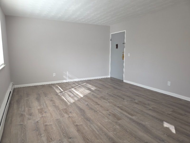 Building Photo - 3339-3339 Epworth Ave