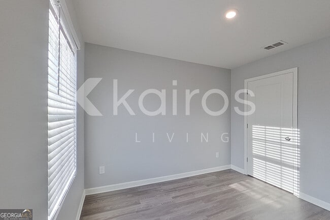Building Photo - 354 Ironwood Ct