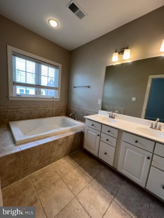 Building Photo - 3545 Sprigg St S