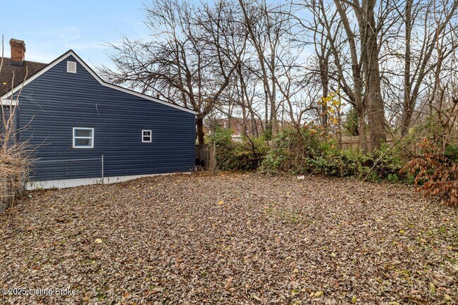Building Photo - 2604 Hale Ave