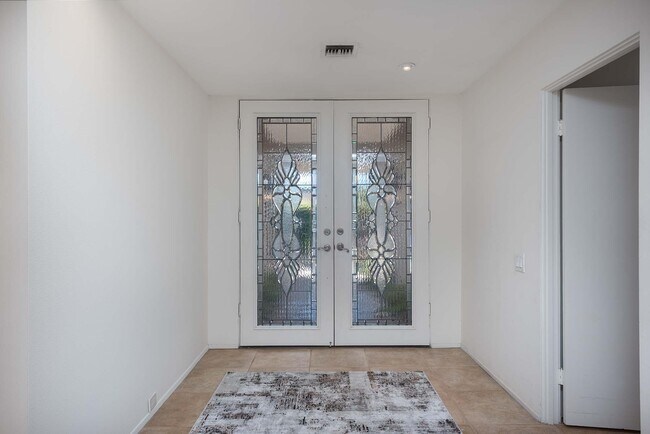 Building Photo - 2 Lehigh Ct