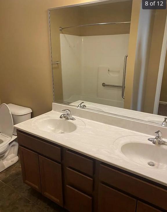 Building Photo - 2407 Putnam St