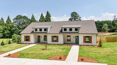 Building Photo - New Build Ready to Rent!
