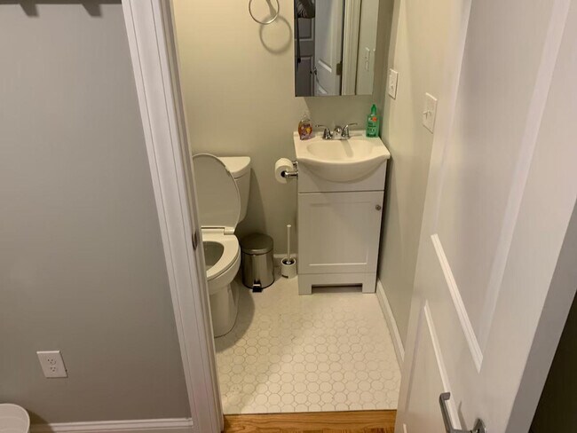 Building Photo - 39 Geneva St