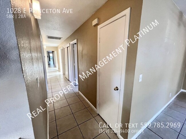 Building Photo - $2,295 Shields & Maroa - 5 bedroom & 2 bat...