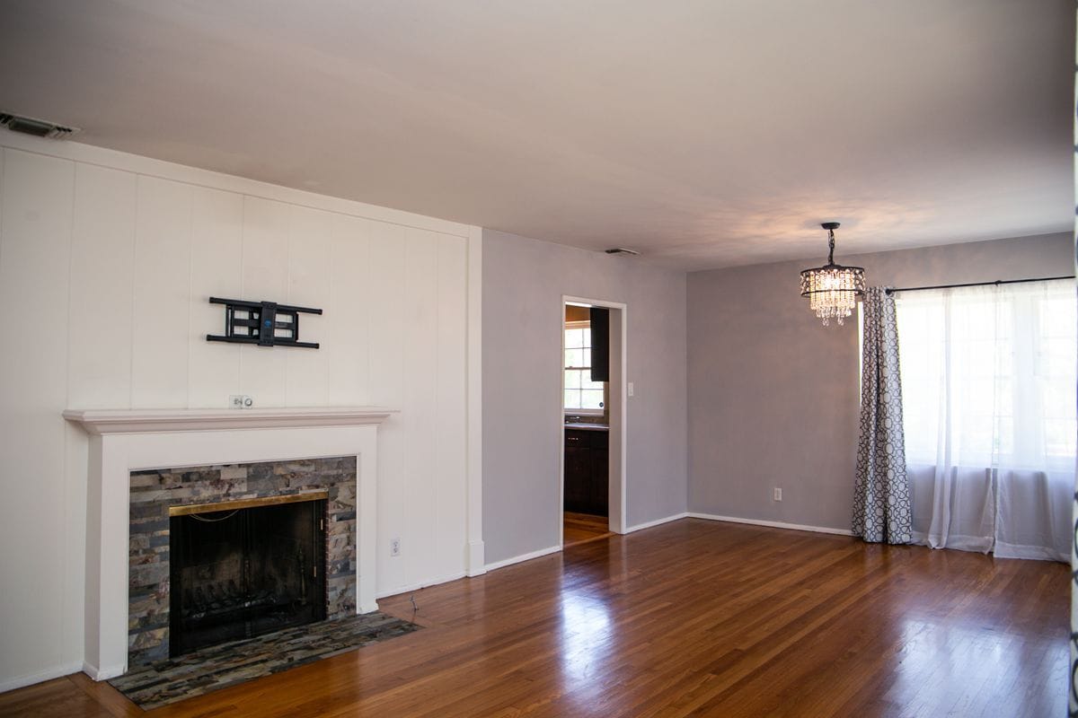 Building Photo - 7601 Flight Ave