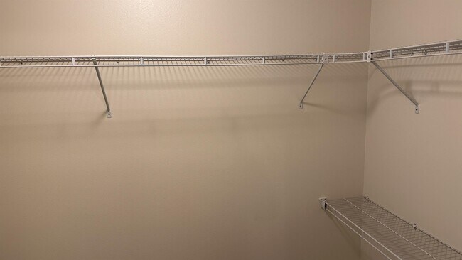 Building Photo - 123 9th Ave