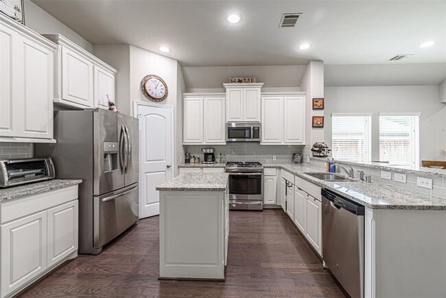 Building Photo - 143 Sunrise Haven Dr