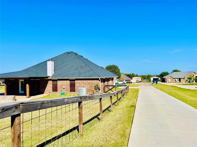 Building Photo - 10264 Fireside Ln