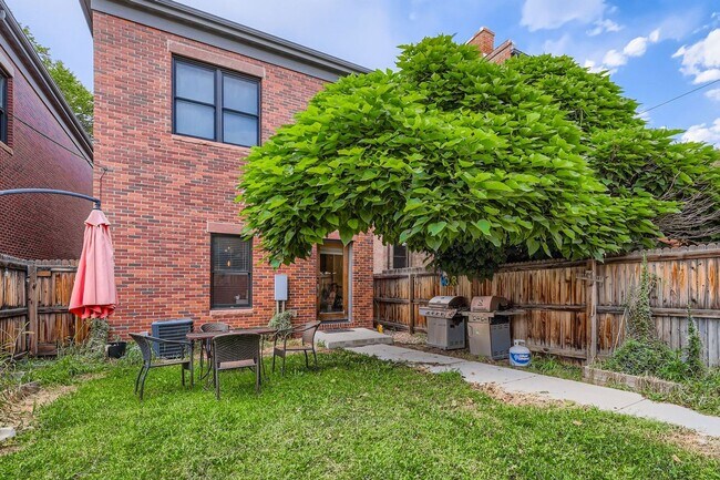 Building Photo - Great Home in Curtis Park, Just blocks to ...