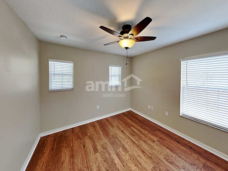 Building Photo - 18804 Sunterra Dr