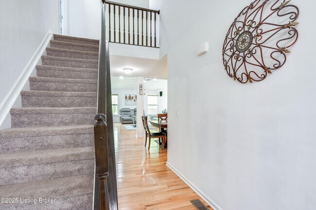 Building Photo - 1041 Autumn Crest Ln