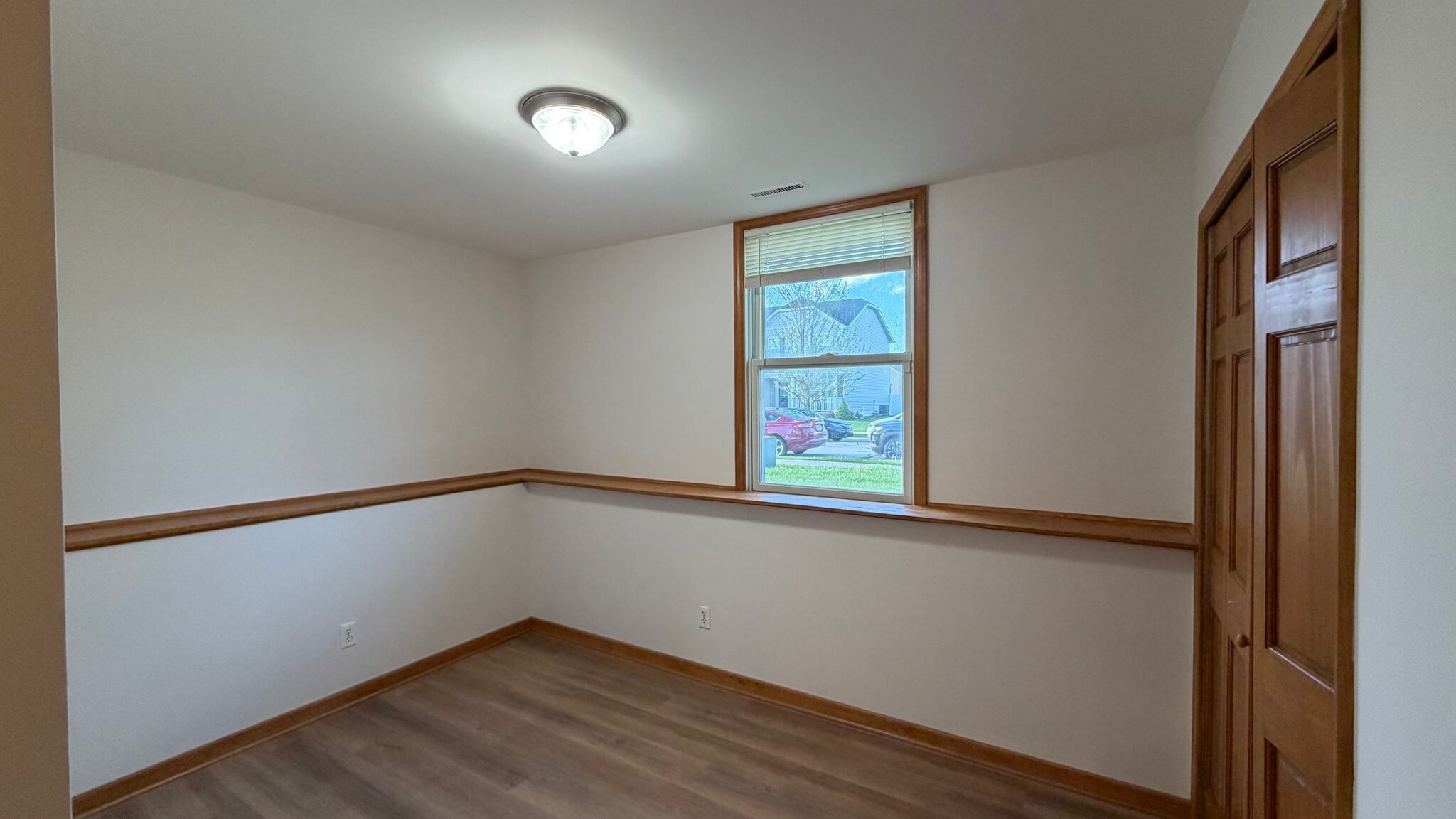 Building Photo - 6387 Amanda Dr