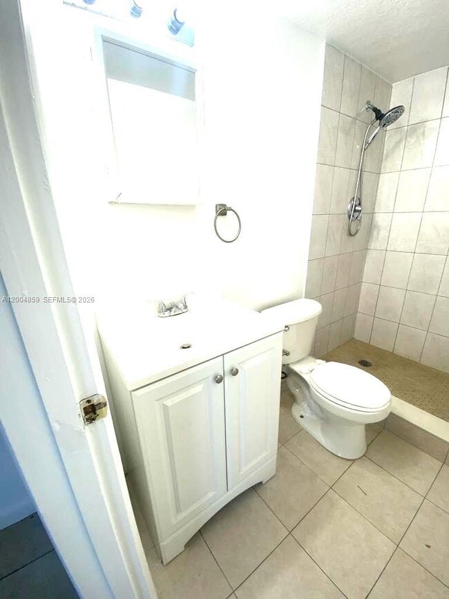 Building Photo - 7256 SW 94th Pl