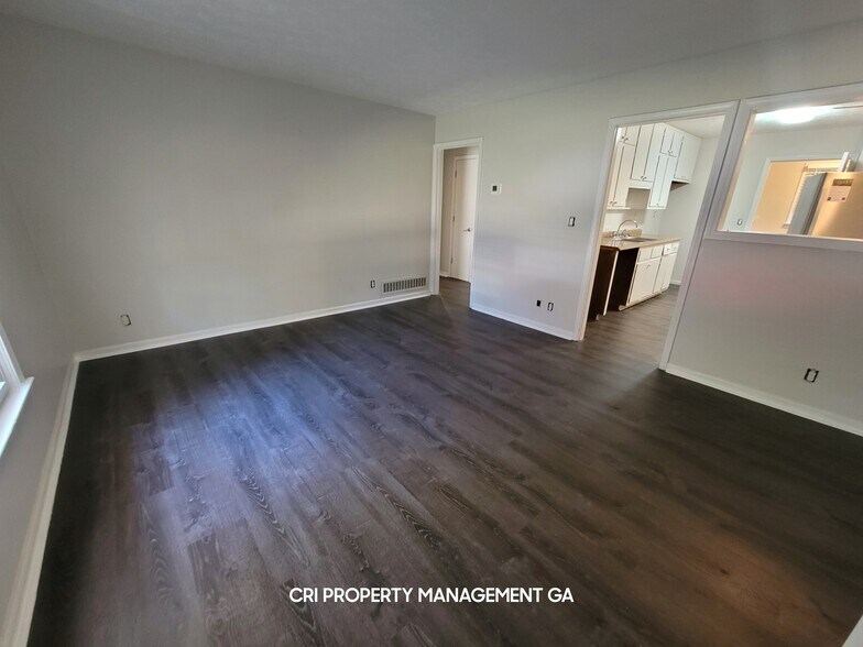 Building Photo - 5566 Rock Garden Ct NW