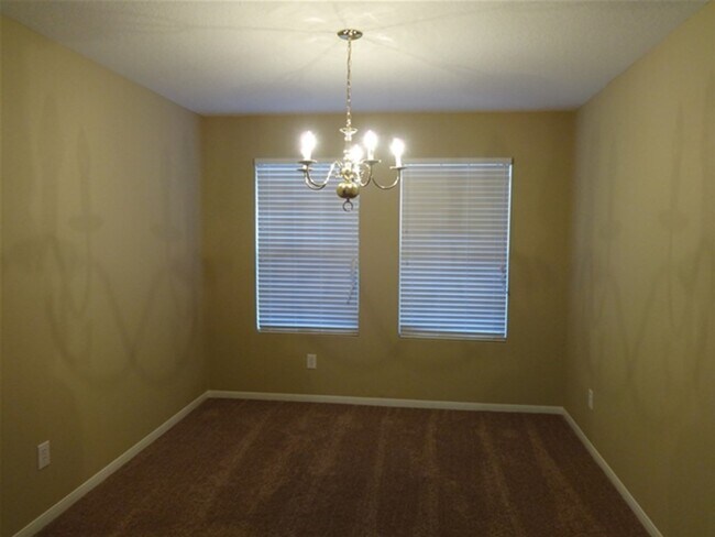 Building Photo - 19515 Providence Shore Way