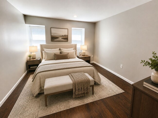 Building Photo - Second-Floor 2-Bedroom Apartment with Balcony