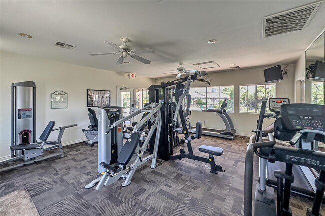 Building Photo - 972 Prestwick St