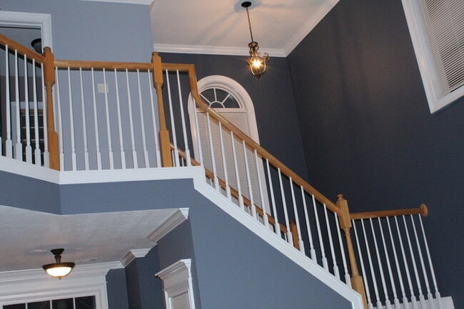 Building Photo - West Augusta Home with Separate Mother - In - Law Suite