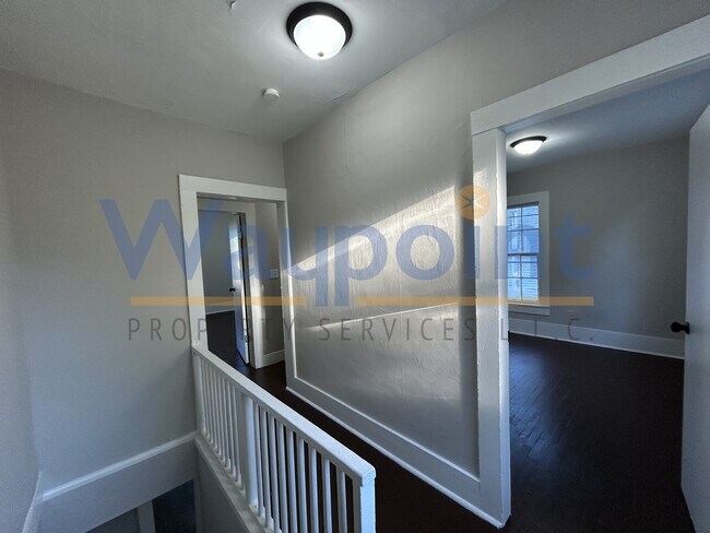 Building Photo - 940 Pleasant St