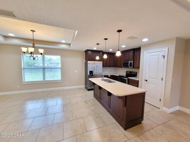 Building Photo - 4503 Bylsma Cir