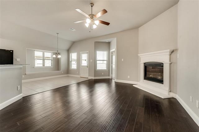 Building Photo - 698 Harper Dr