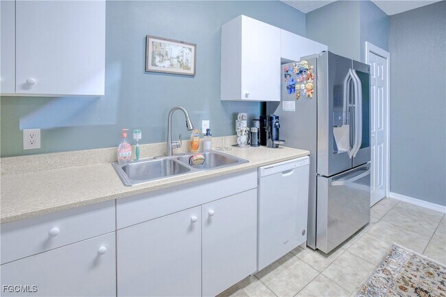 Building Photo - 1040 Hancock Creek S Blvd