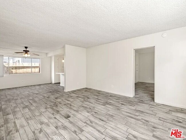 Building Photo - 1601 Torrance Blvd