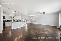 Building Photo - 560 Private Rd 1515