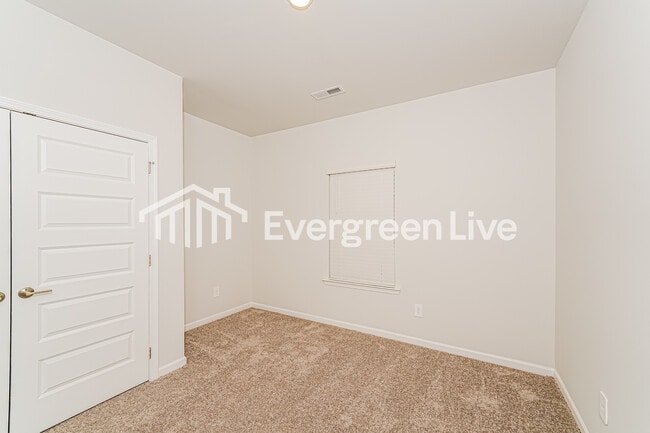 Building Photo - 152 Fenwick Pl