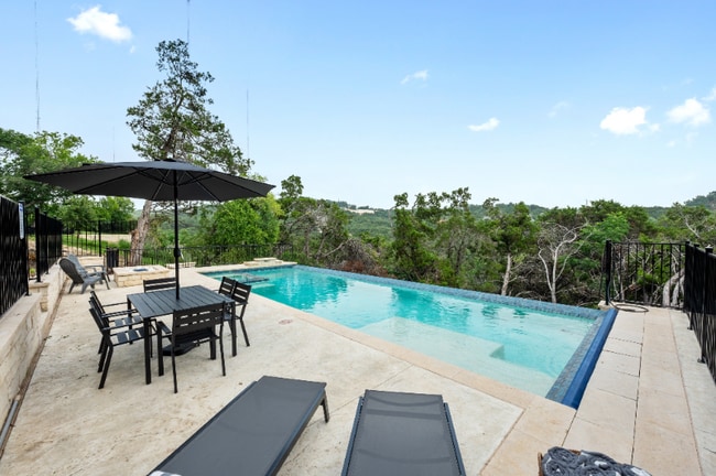 Building Photo - 2805 Trail of the Madrones