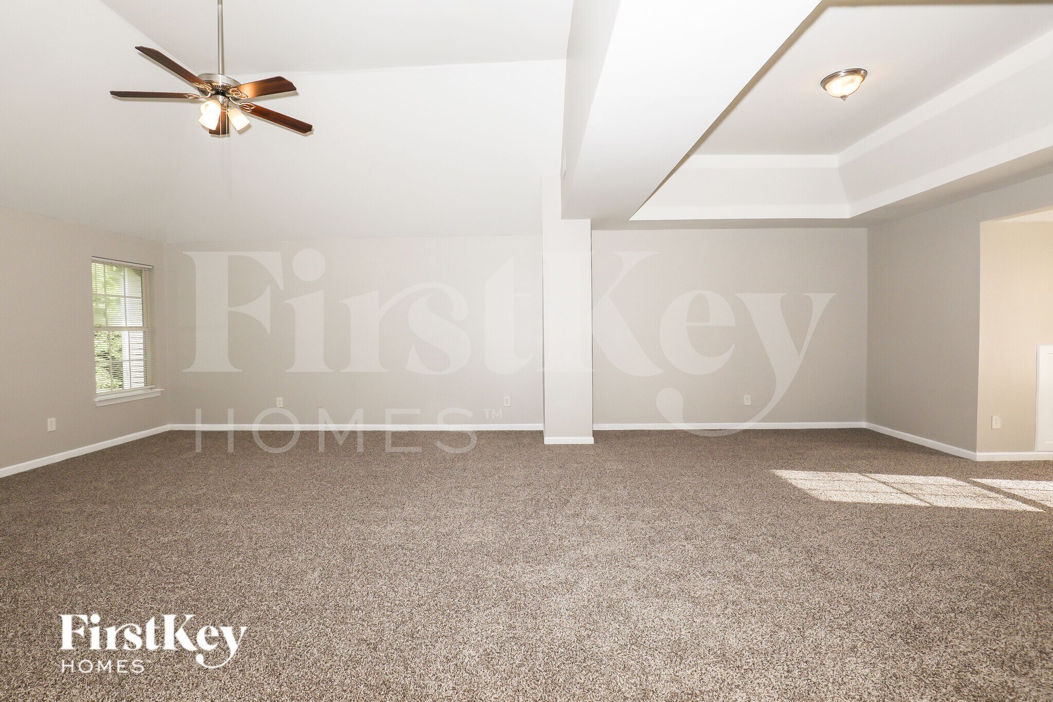 Building Photo - 1119 Oak Hollow Ct
