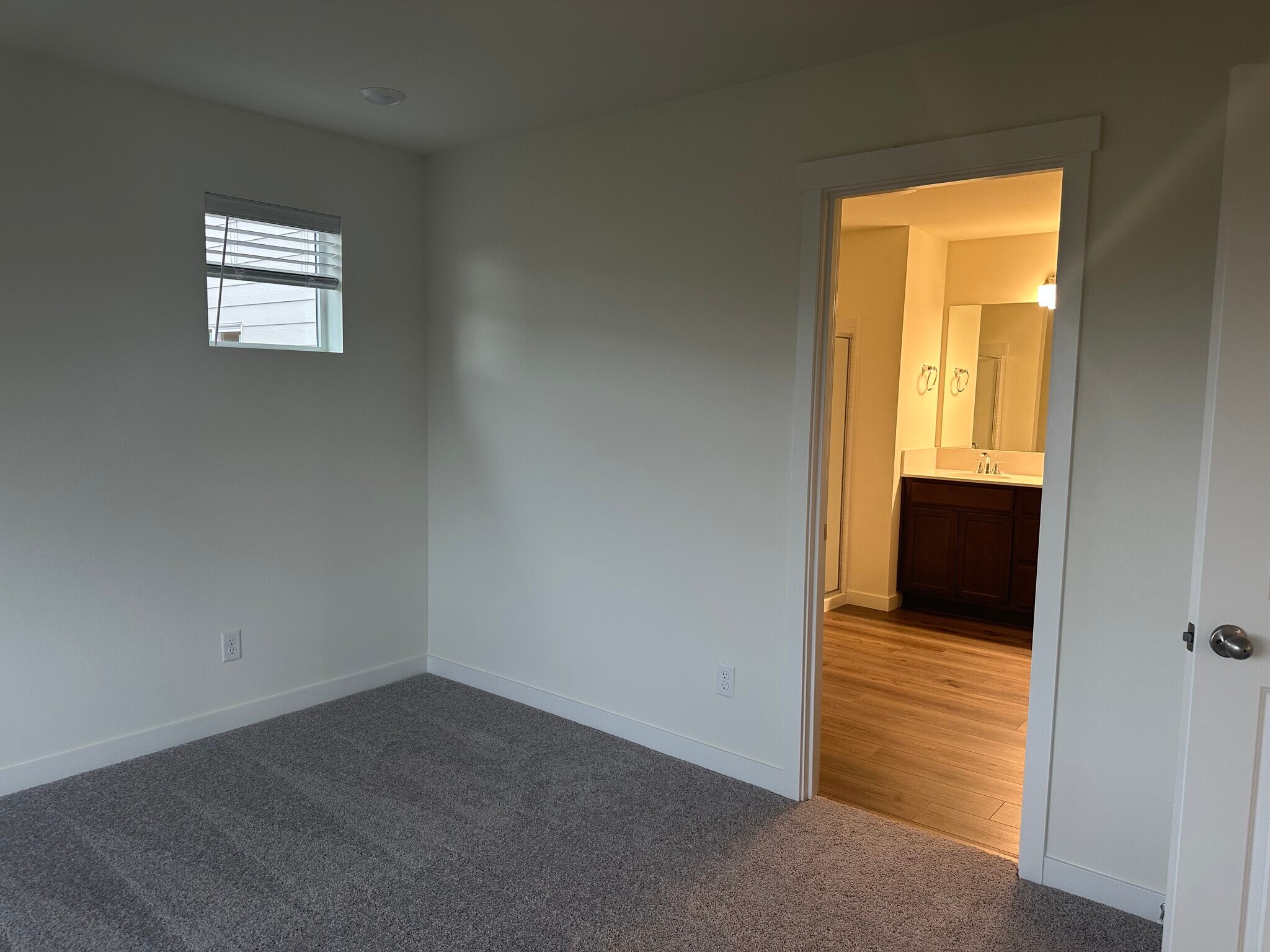 Building Photo - 17102 126th Street Ct E