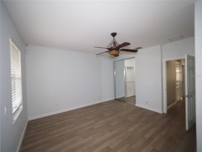 Building Photo - 1553 Napoli Dr W